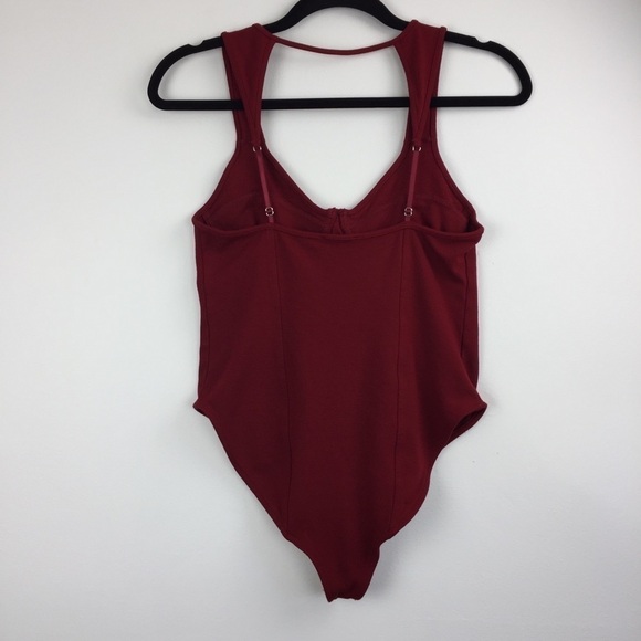 Forever 21 Bodysuit Womens Medium Wine Red Heavyweight Adjustable Straps - Picture 2 of 7